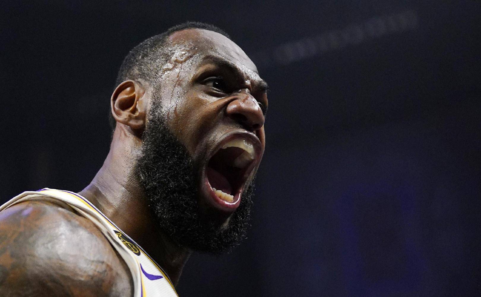 平博体育-科维托娃在利物浦比赛中爆冷，绝杀引发热议！的简单介绍-平博体育